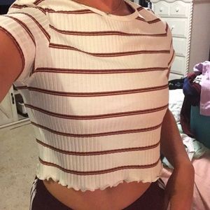 American Eagle Crop Top NWOT Medium, Curly Cut